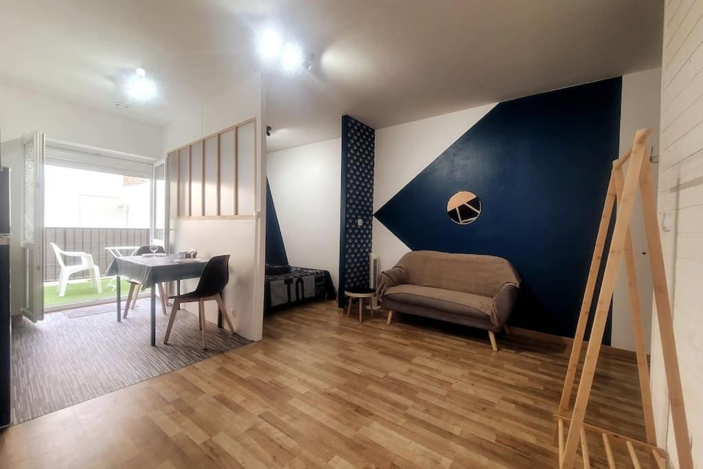 Rnb Locations Macon Lägenhet Rum bild